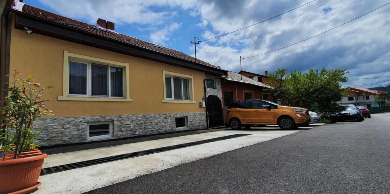 Apartament La Sika Оршова Экстерьер фото