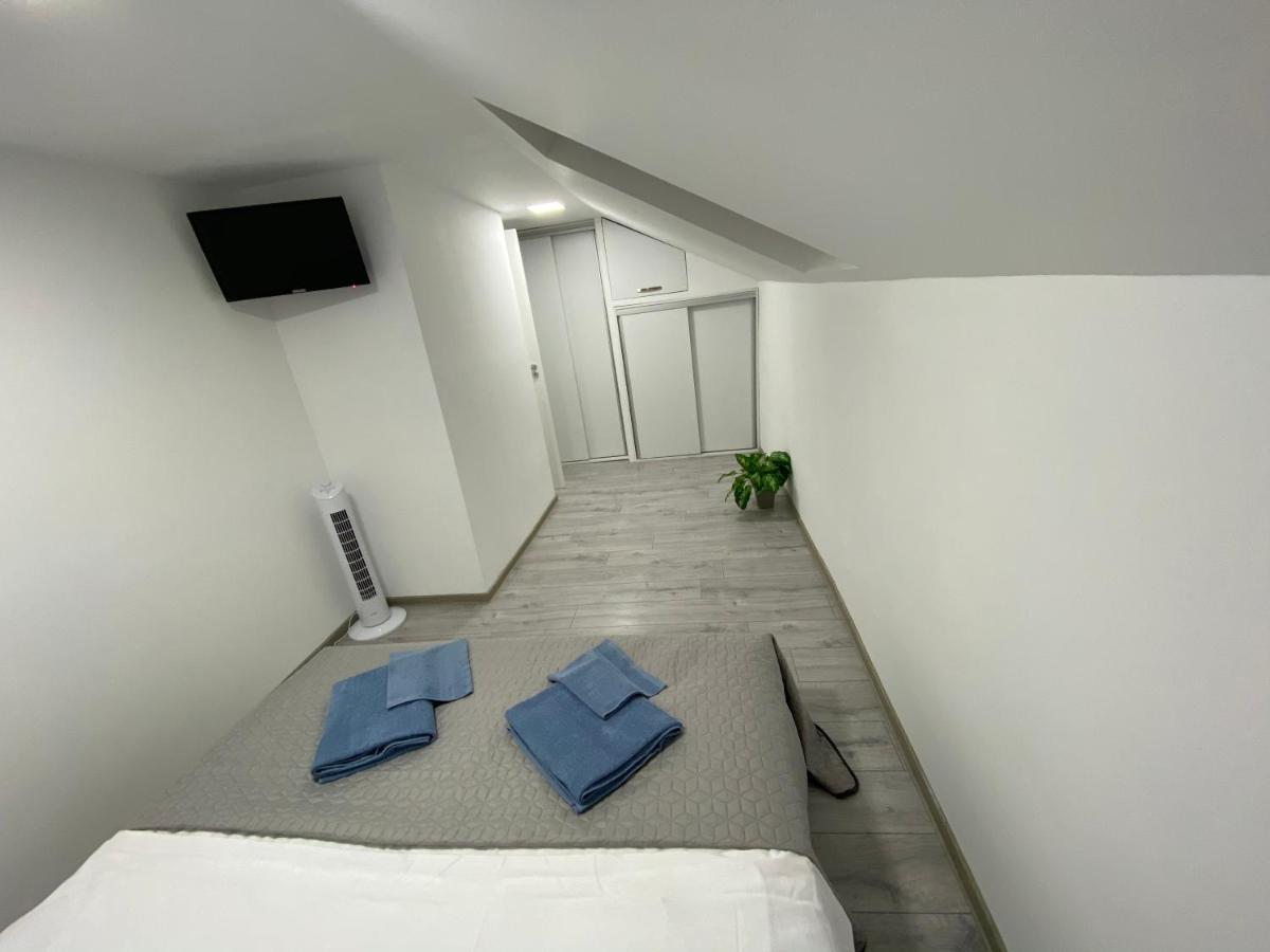 Apartament La Sika Оршова Экстерьер фото